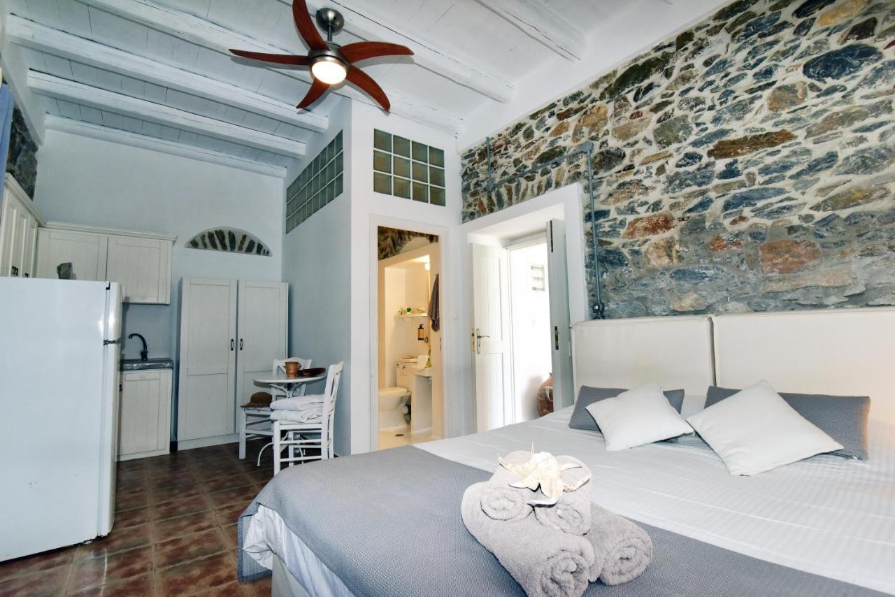 Thomas Villas On The Beach Katapola Exterior foto