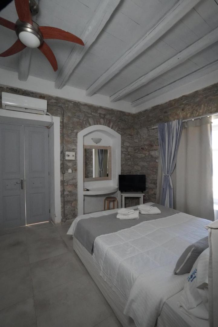 Thomas Villas On The Beach Katapola Exterior foto