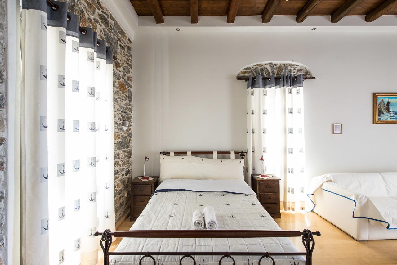 Thomas Villas On The Beach Katapola Exterior foto